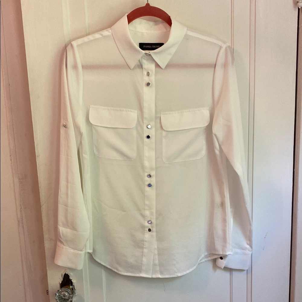 Ivanka Trump Roll Tab Sleeve White Button Down, Small
